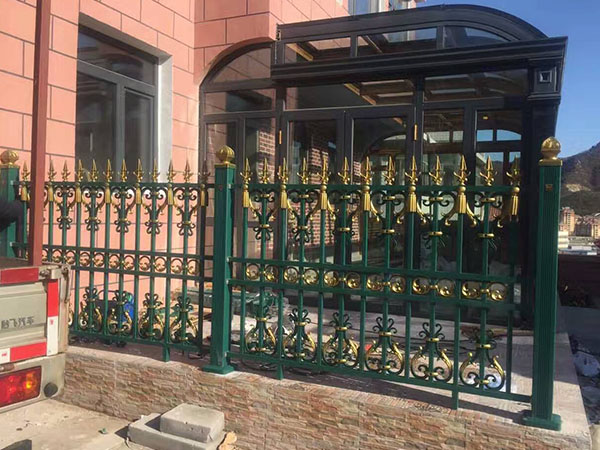 鋁藝護欄廠家